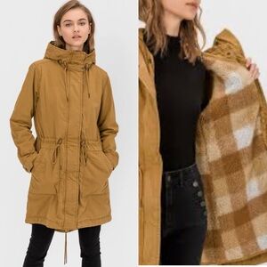 Gap Utility Parka Jacket Sz M Petite Sherpa Lined Removable Tan
